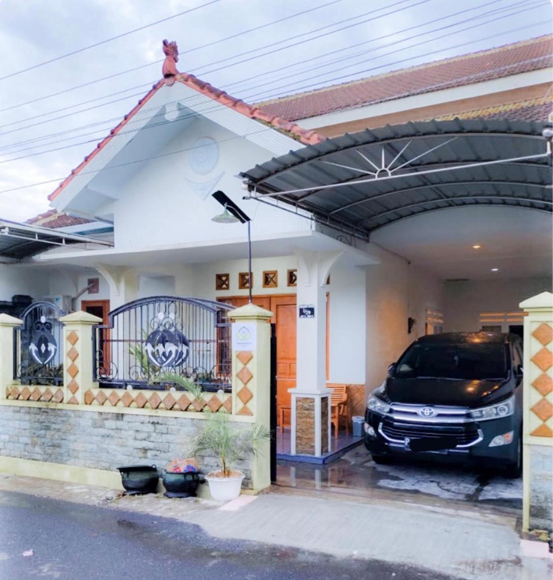 Twentynine Homestay Banyuwangi  Exterior foto
